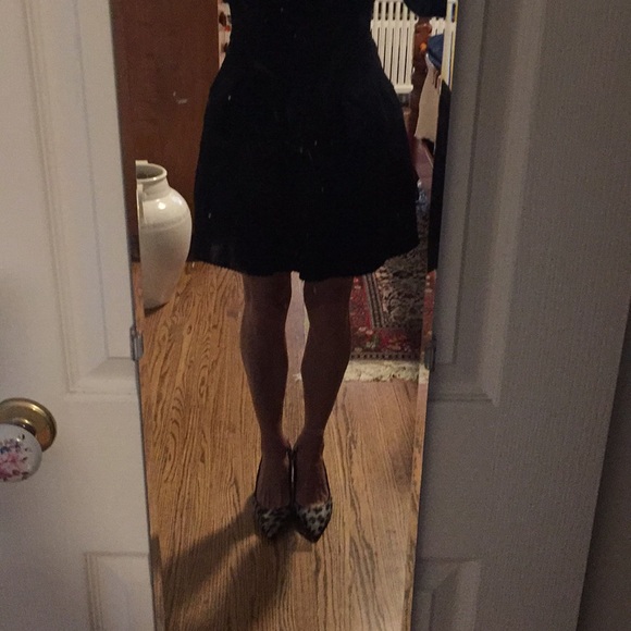 Black miniskirt from Anthropologie - Picture 7 of 8